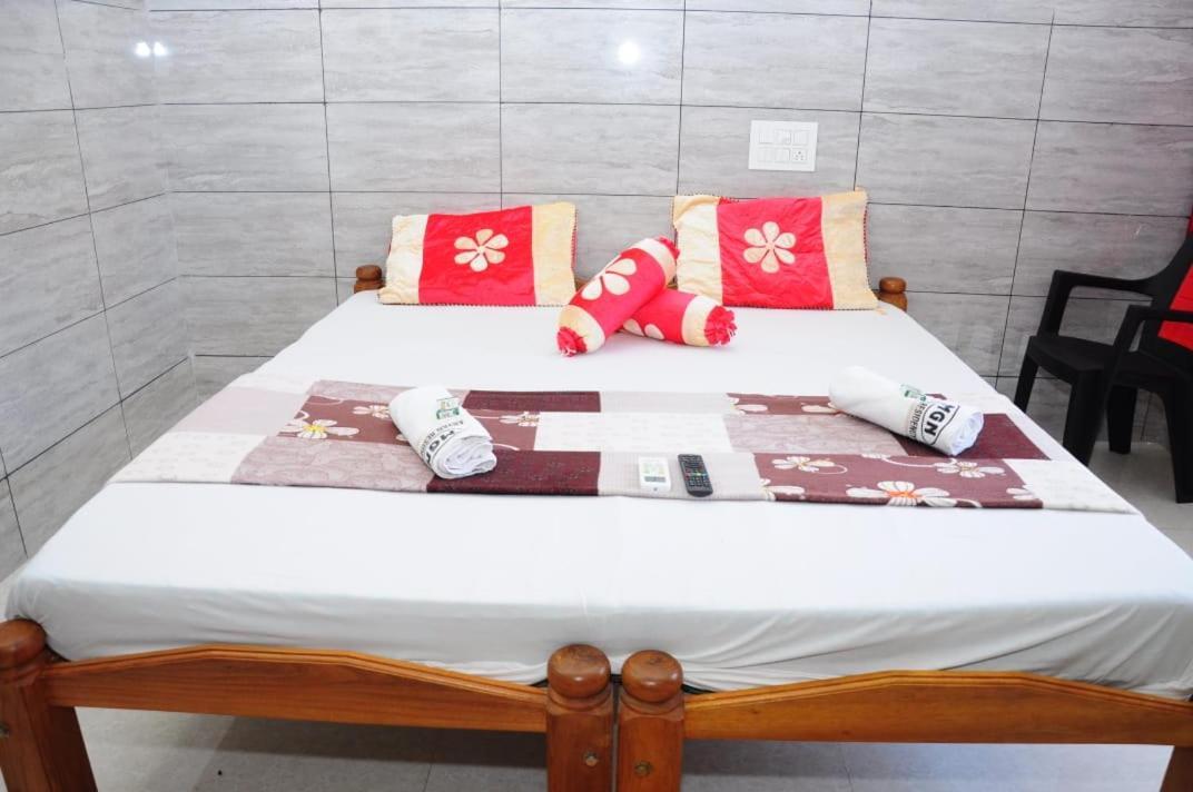 Вилла Aryan Residency Mavalli Экстерьер фото