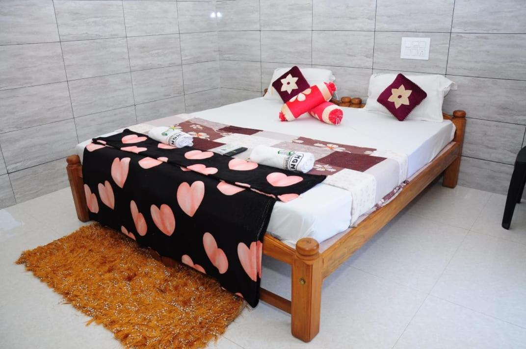Вилла Aryan Residency Mavalli Экстерьер фото