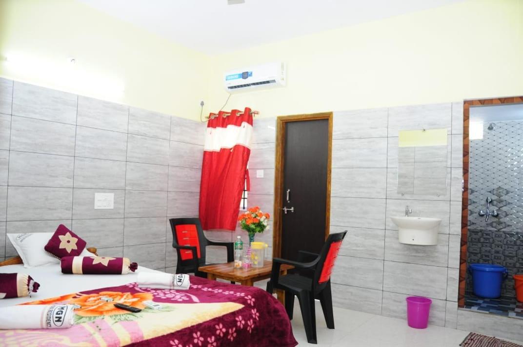 Вилла Aryan Residency Mavalli Экстерьер фото